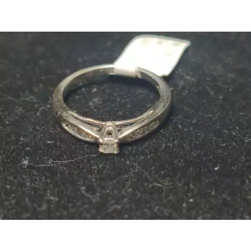 10k WG Ring .20 CTW 2.0g Size 7