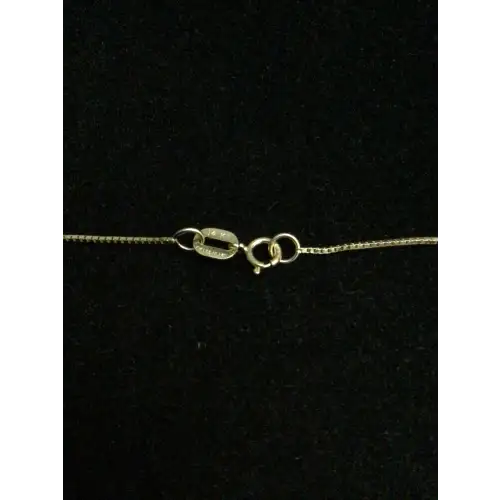 14k 1.4g Yellow Gold Chain Necklace. 18