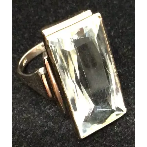 14k Gold Large 1.7mm X  2.9mm Emerald Cut Aquamarine Cocktail Ring (4)