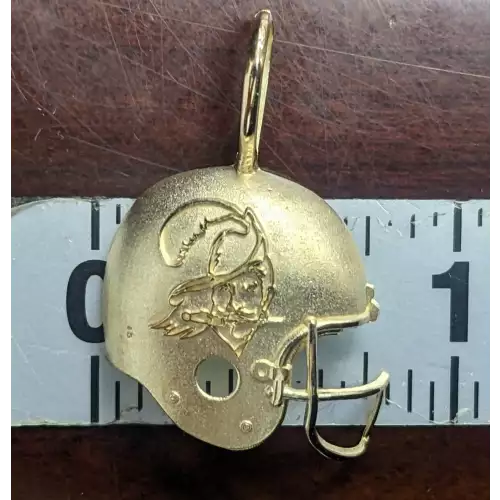 14k Gold Tampa Bay Buccaneers Helmet Pendant 1