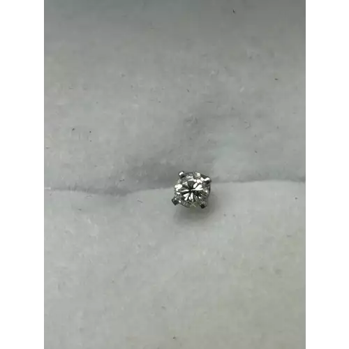Gold 14k Earrings , with small Diamond