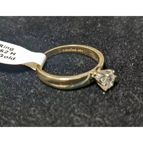 Gold 14k Ring , with small Diamond